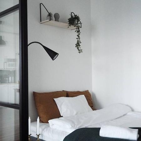 "Hatanpaeae" - Renovated 1Br Apartment In Historical Building & Central Location تامبير المظهر الخارجي الصورة