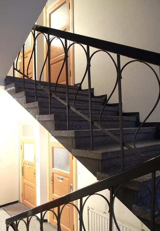 "Hatanpaeae" - Renovated 1Br Apartment In Historical Building & Central Location تامبير المظهر الخارجي الصورة
